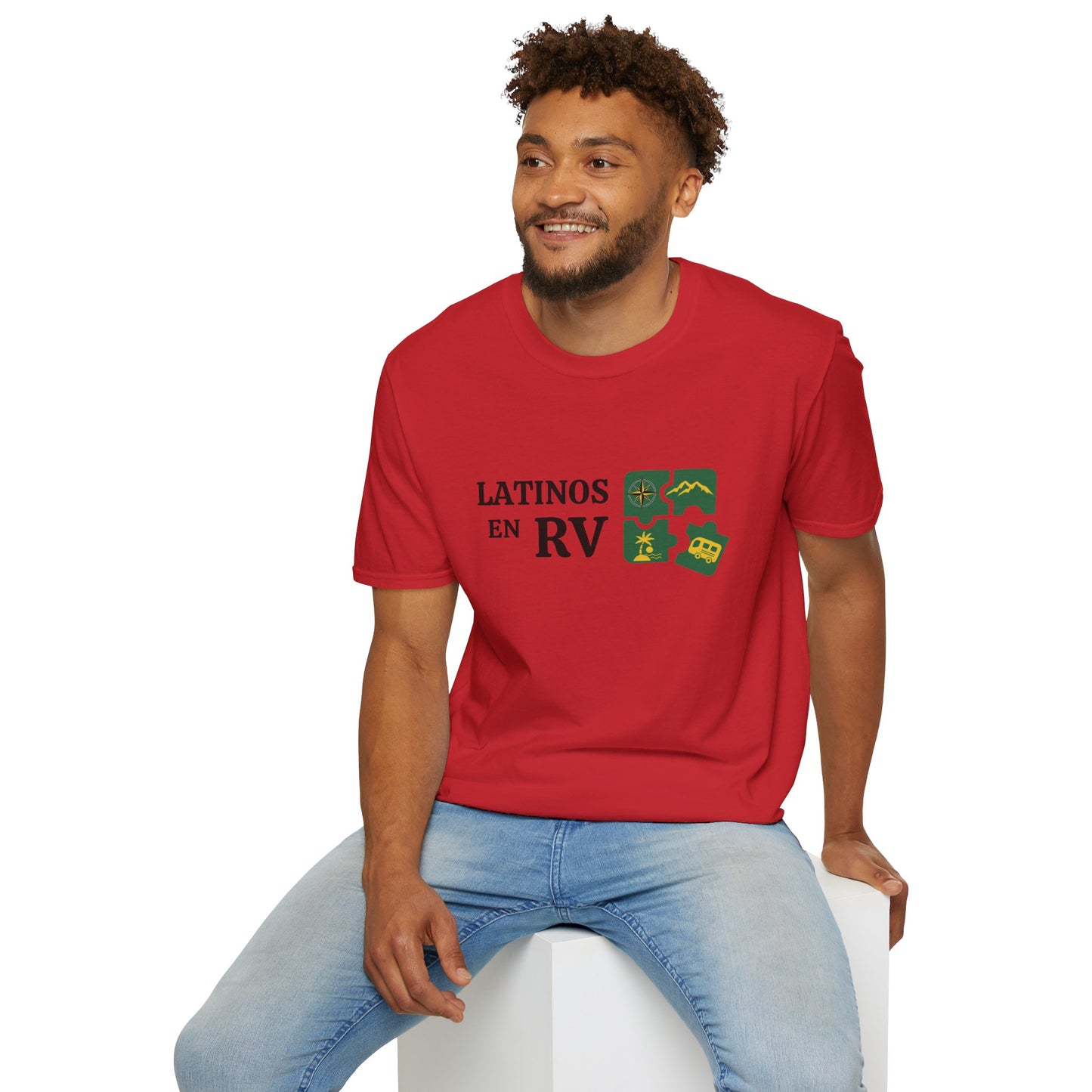 Latinos en RV....... Unisex Softstyle T-Shirt